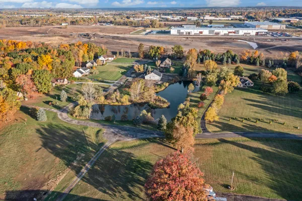 $799,750 | 28510 Coyote Court, New Hudson, MI 48165