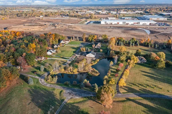$799,750 | 28510 Coyote Court, New Hudson, MI 48165