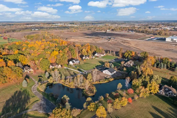 $799,750 | 28510 Coyote Court, New Hudson, MI 48165