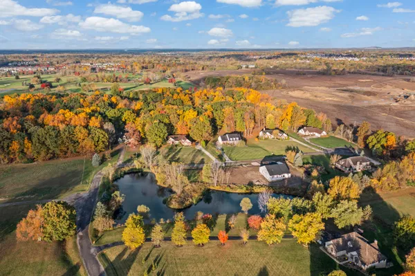 $799,750 | 28510 Coyote Court, New Hudson, MI 48165
