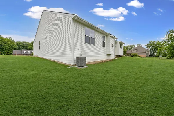 $799,750 | 28510 Coyote Court, New Hudson, MI 48165