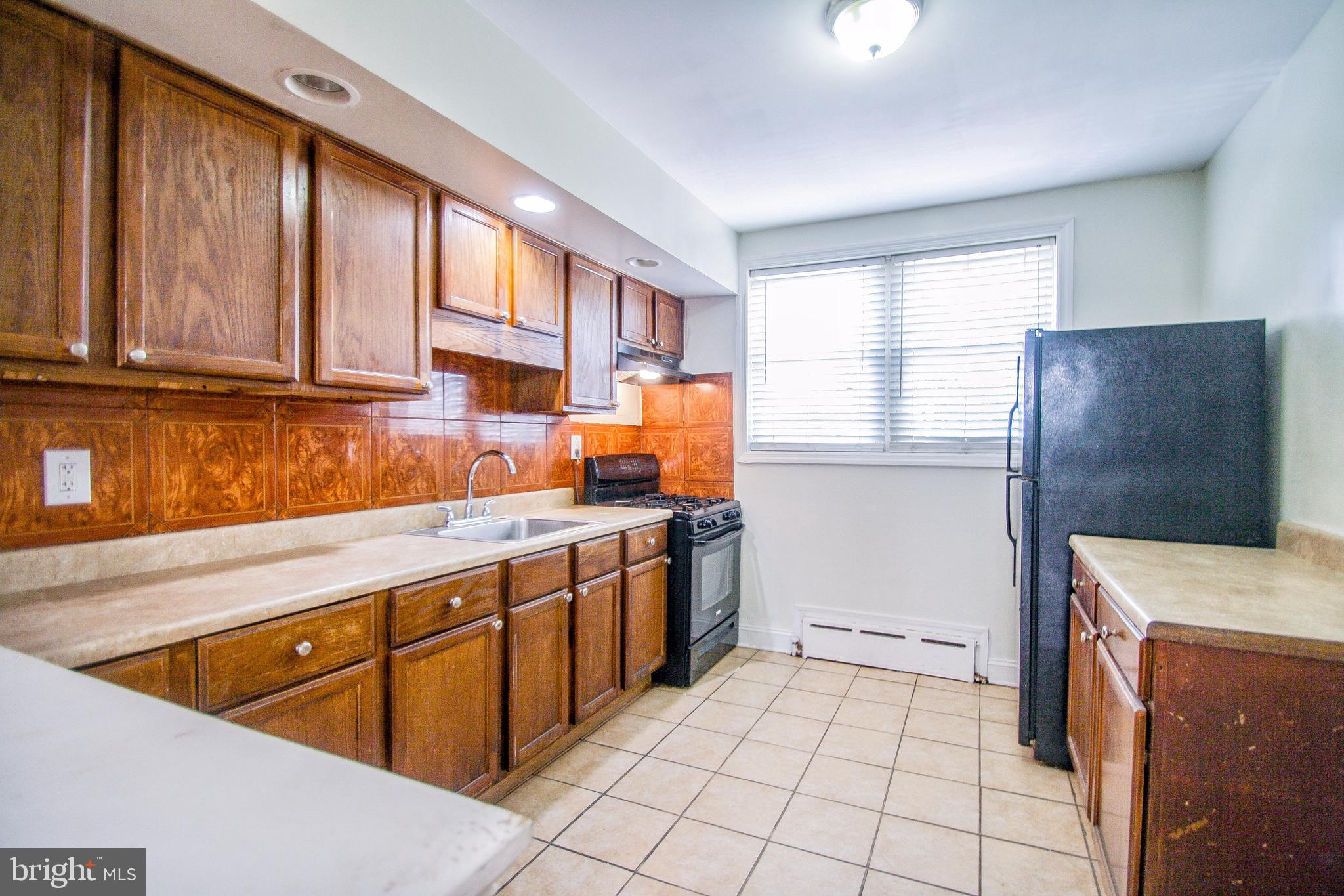 4739 Rorer Street Philadelphia, PA 19120 - Photo 18 of 47 Kitchen