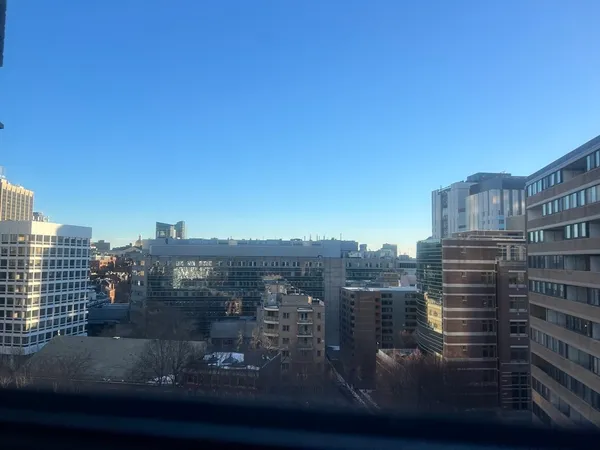 $4,300 | 9 Hawthorne Place, Unit 14N, Boston, MA 02114