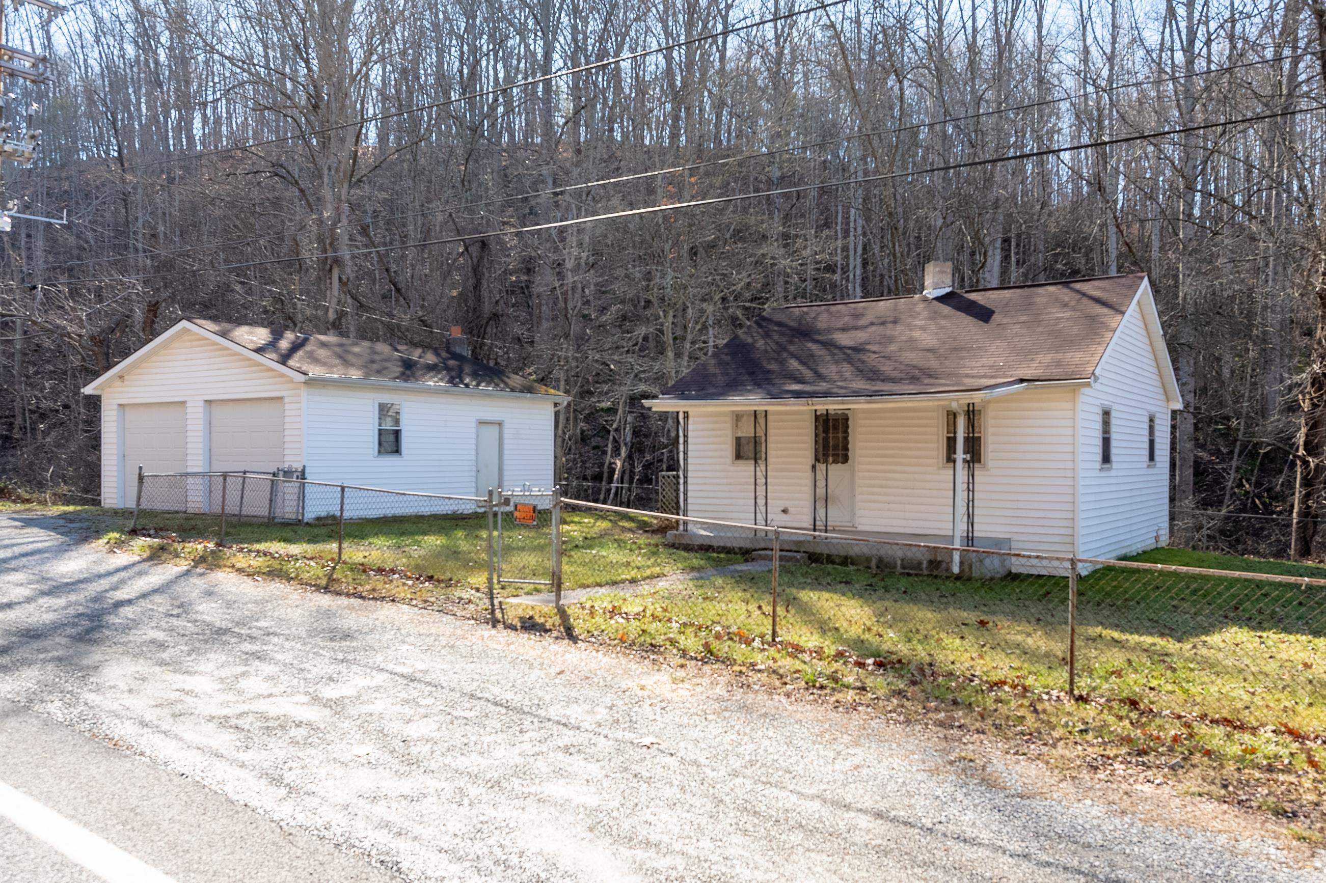 3263 Lowmans Ferry Road Pulaski, VA 24301 - Photo 2 of 43 Gallery Image 2