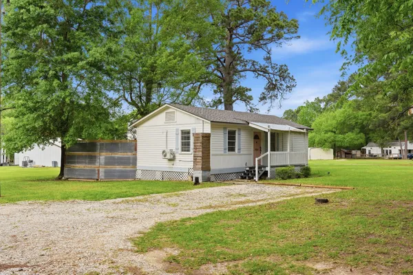 $1,450 | 11757 Calvary Road, Willis, TX 77318