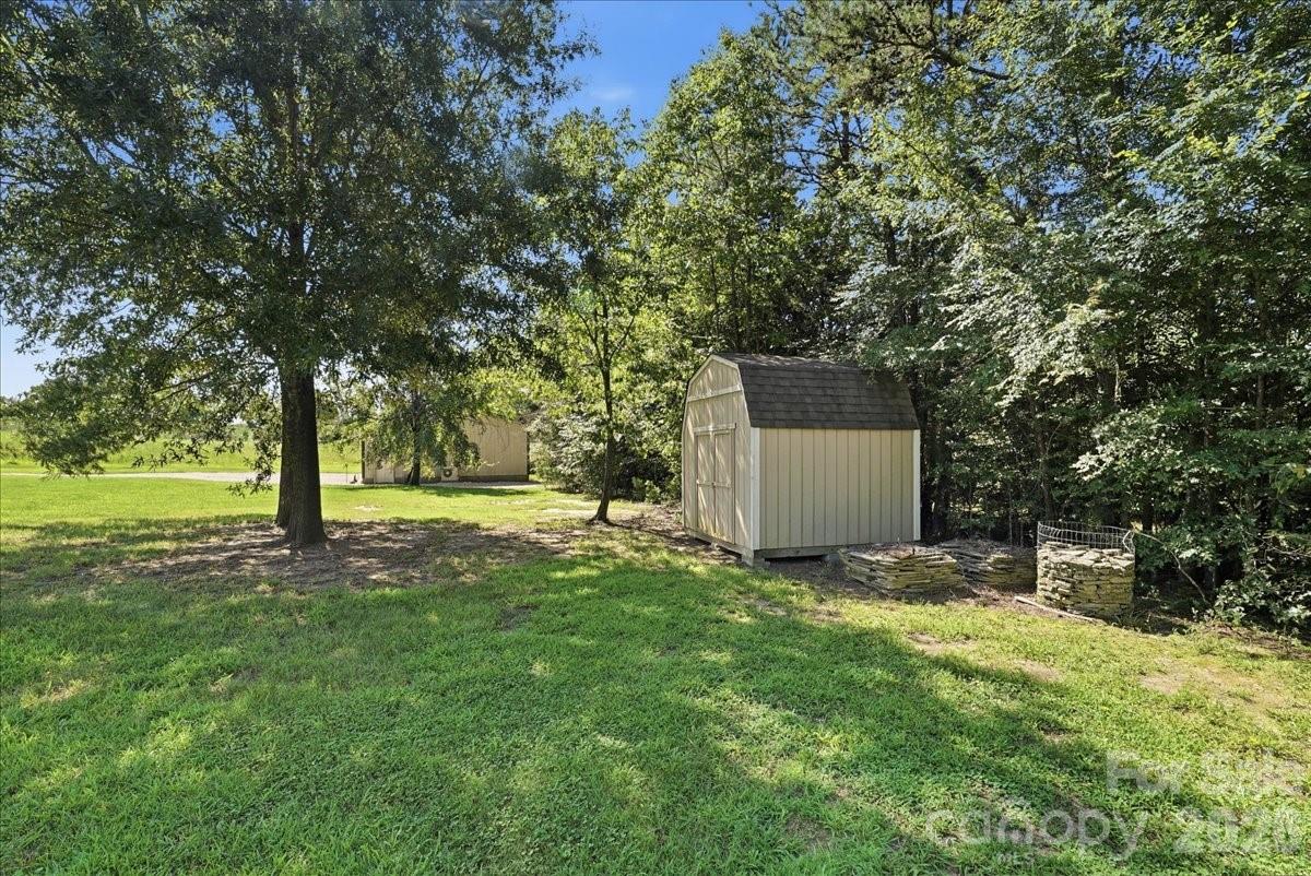 683 Mason Dickson Road York, SC 29745 - Photo 23 of 34 Gallery Image 23