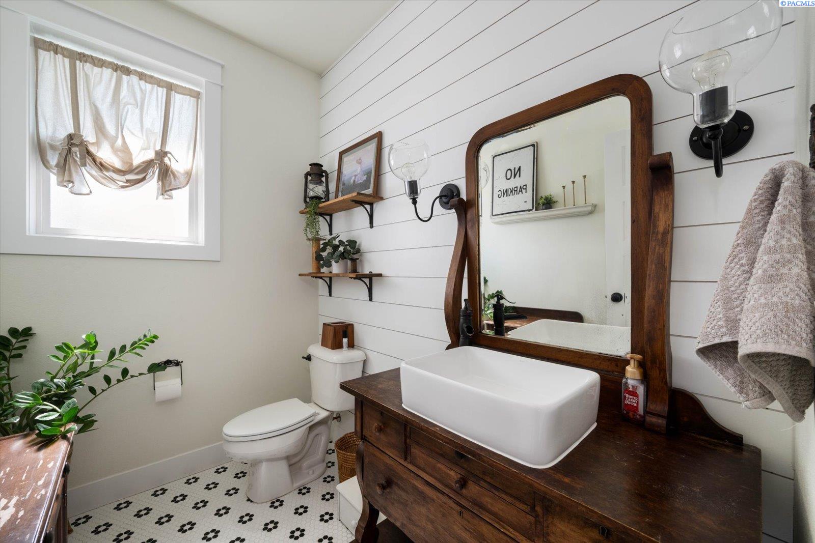 83204 Sagebrush Road Kennewick, WA 99338 - Photo 16 of 41 Gallery Image 16