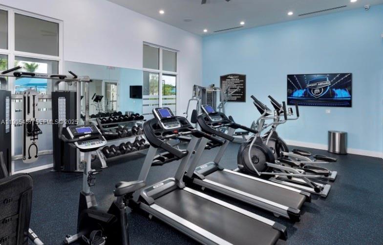640 Southeast 14th Street Homestead, FL 33034 - Photo 25 of 29 a view of a room with gym equipment
