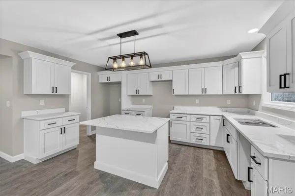 $550,000 | 1219 Ole Town Bridge Drive, O'Fallon, IL 62269