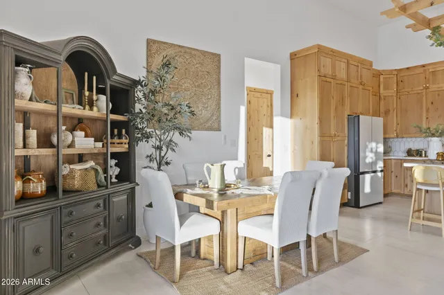 $899,000 | 25937 Ravina Lane, Morristown, AZ 85342