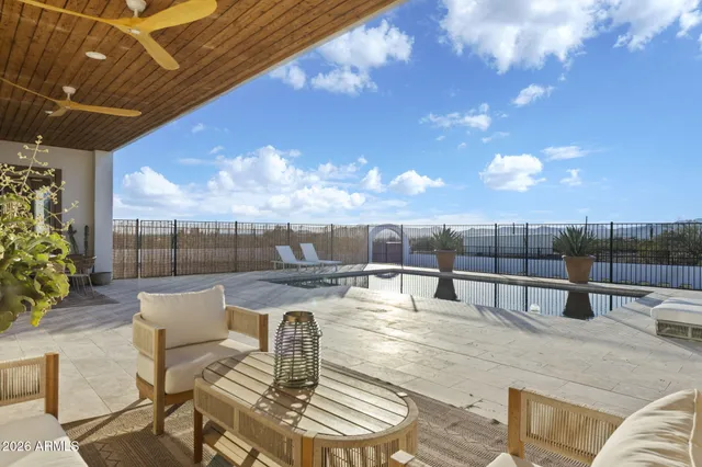 $899,000 | 25937 Ravina Lane, Morristown, AZ 85342