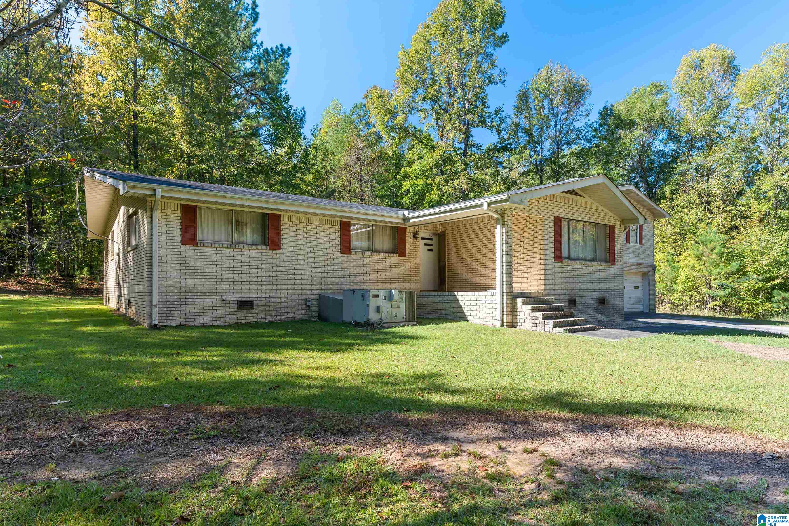 222 Russell Road Hayden, AL 35079 - Photo 5 of 49
