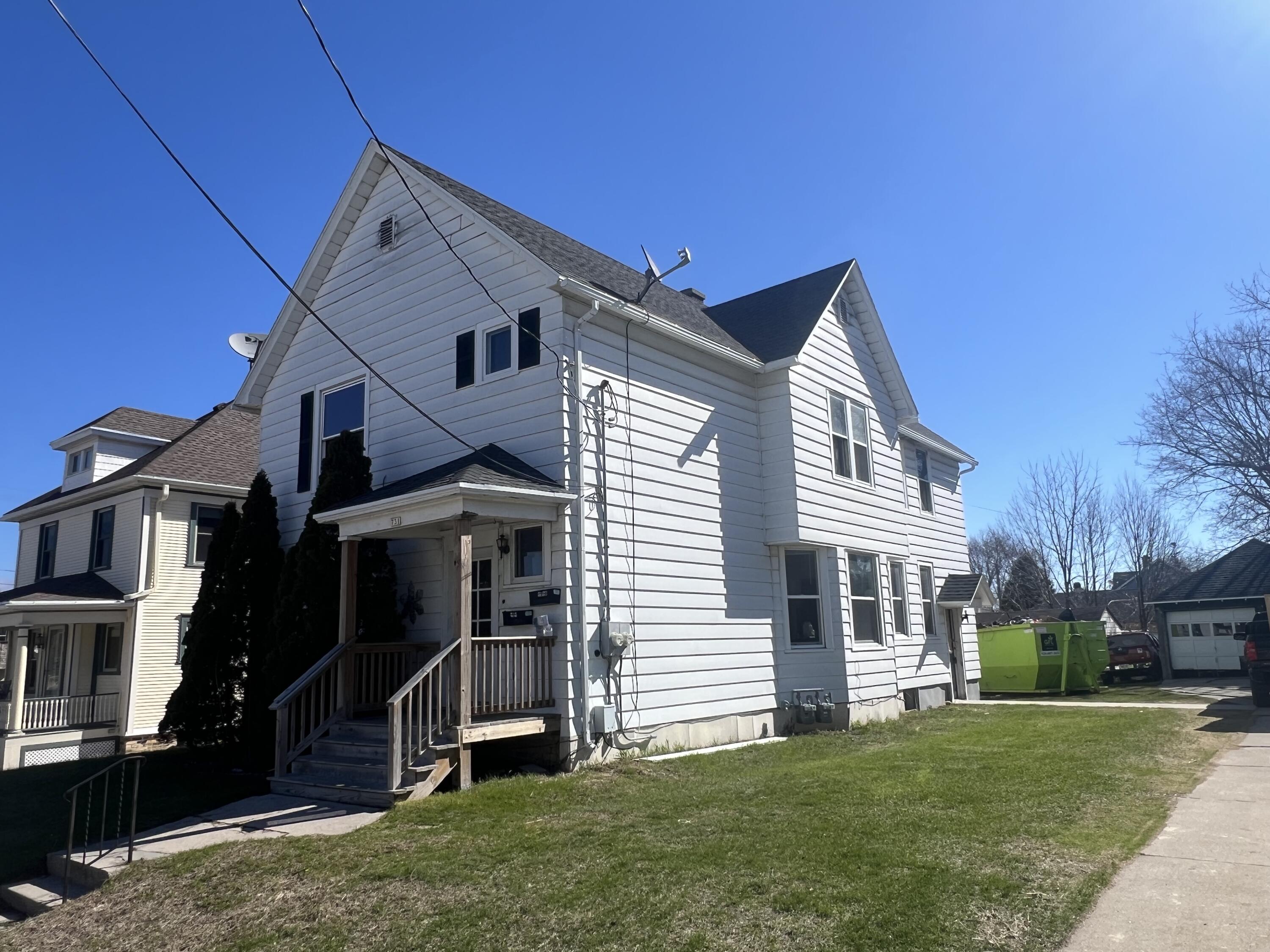 731 North 8th Street Manitowoc, WI 54220 - Photo 1 of 1 IMG_5005