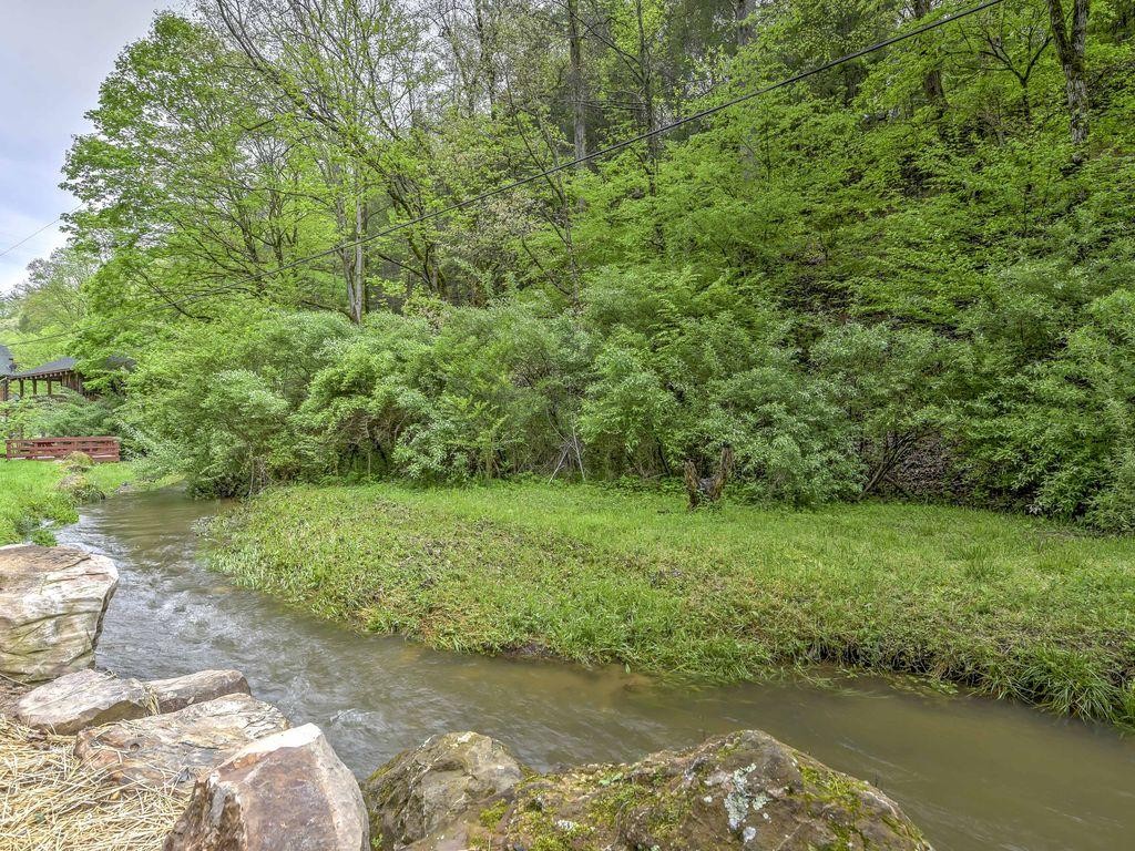 339 Caney Creek Road Pigeon Forge, TN 37876 - Photo 13 of 15