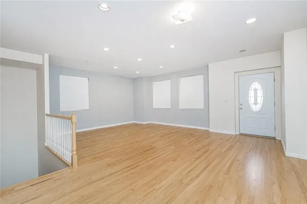 $989,000 | 8409 19th Avenue, Unit 1C | Van Pelt Manor