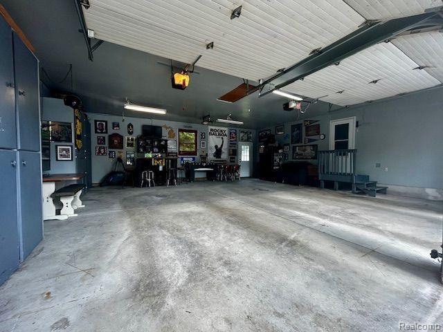 1189 Rinn Street Burton, MI 48509 - Photo 40 of 44 Dream garage