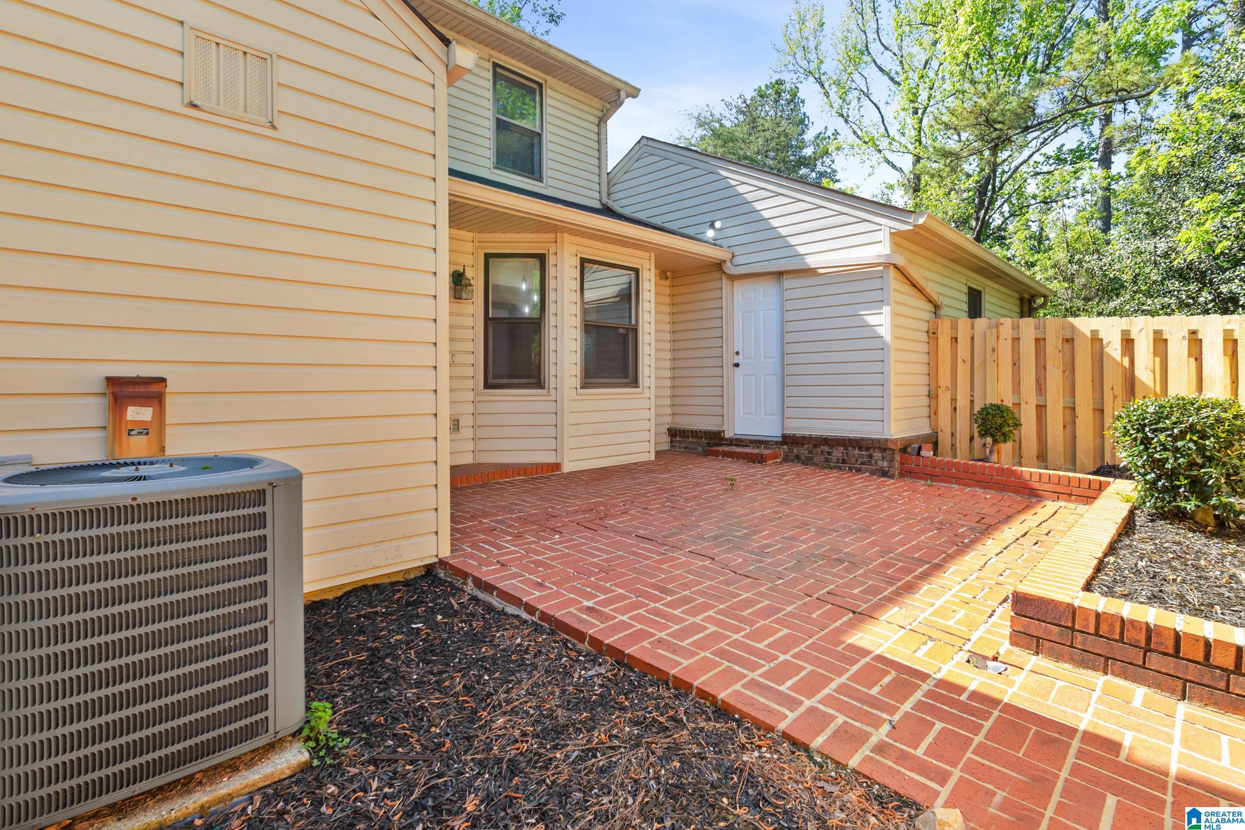 1104 Springville Road Birmingham, AL 35215 - Photo 39 of 43
