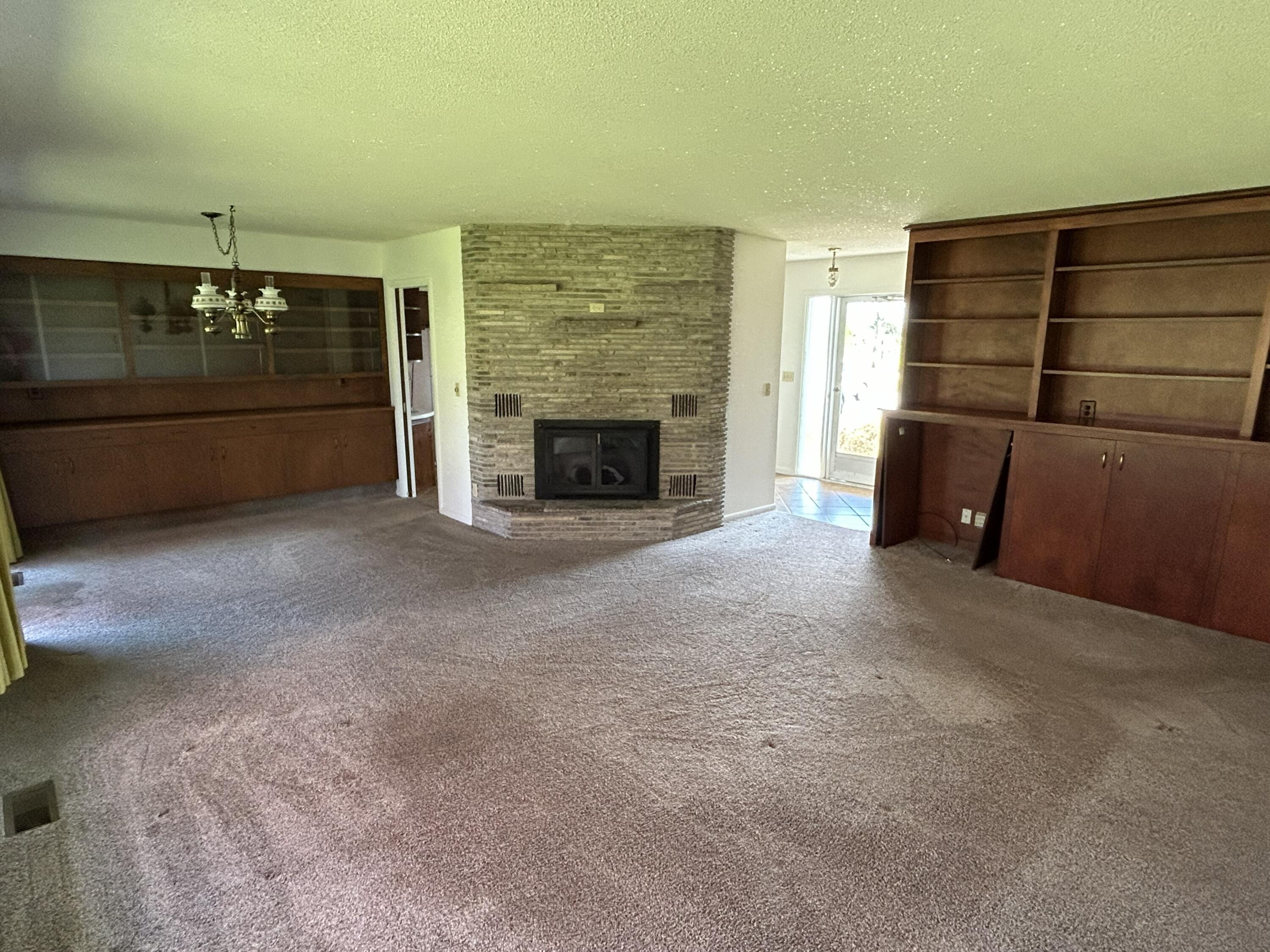 8887 Galbraith Road Cheboygan, MI 49721 - Photo 2 of 38 2 living room