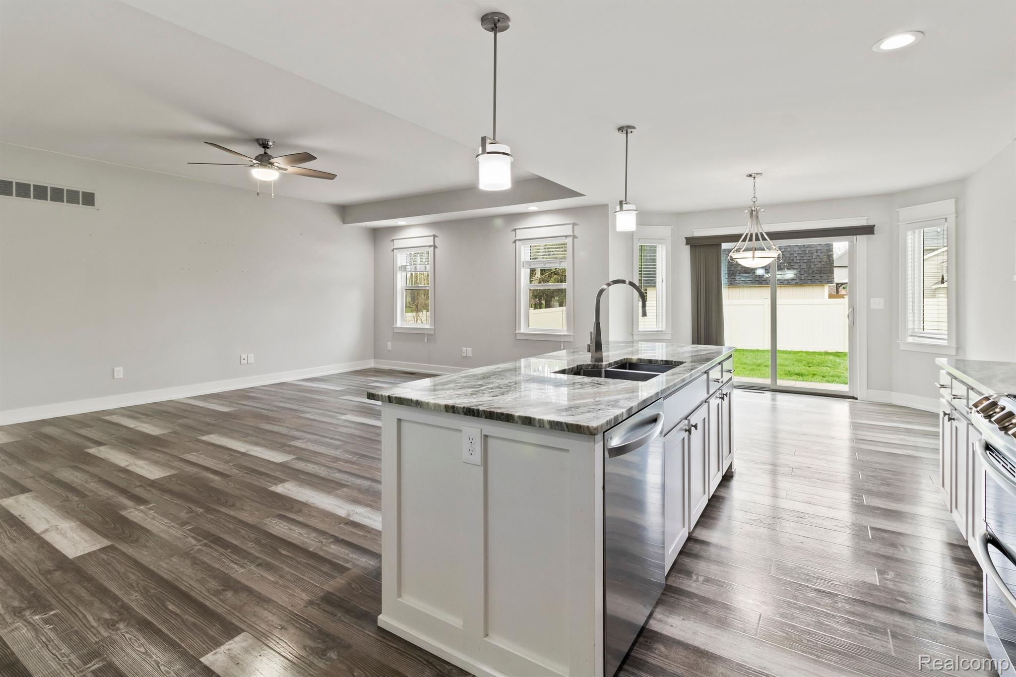 29100 Cotton Road New Baltimore, MI 48047 - Photo 23 of 32 Gallery Image 23