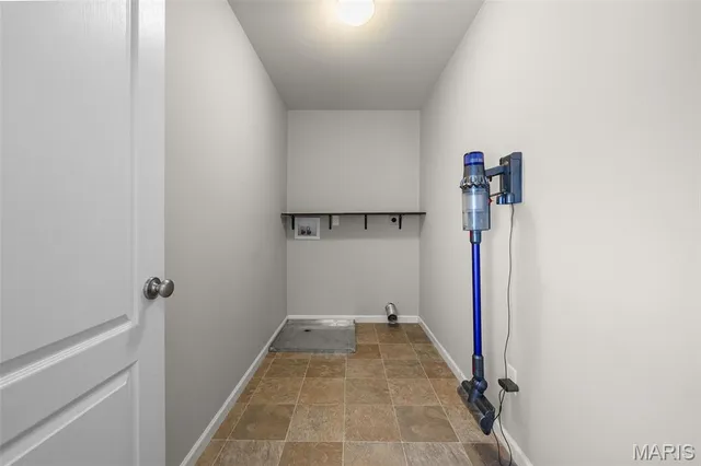 $329,900 | 3136 Bent Water Place, St. Charles, MO 63301