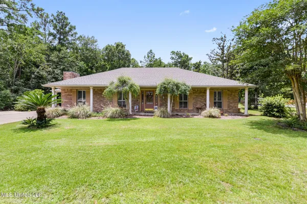 $309,900 | 8327 Kahala Drive, Diamondhead, MS 39525