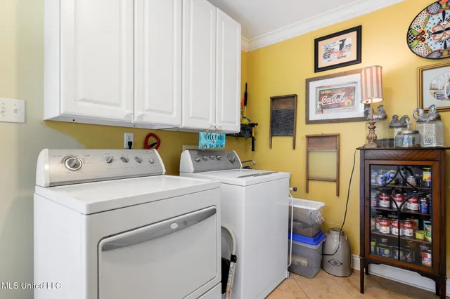 $329,900 | 8327 Kahala Drive, Diamondhead, MS 39525