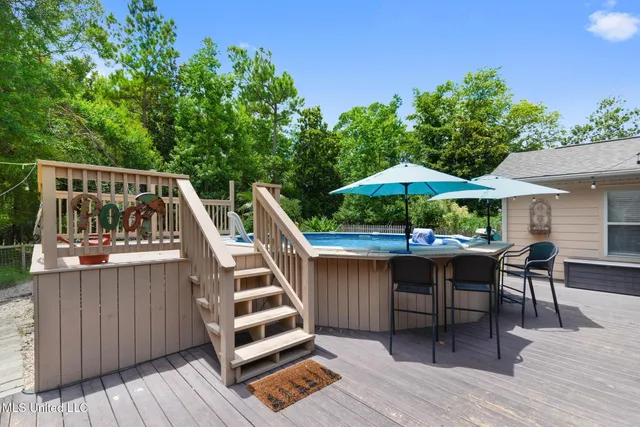 $329,900 | 8327 Kahala Drive, Diamondhead, MS 39525