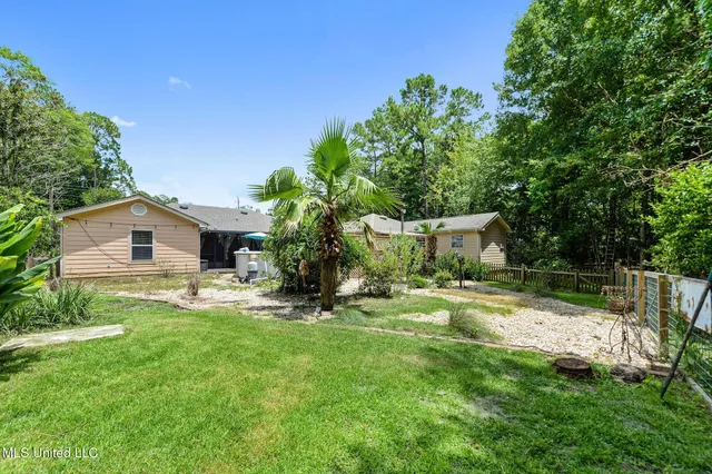 $329,900 | 8327 Kahala Drive, Diamondhead, MS 39525