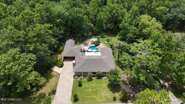 $329,900 | 8327 Kahala Drive, Diamondhead, MS 39525