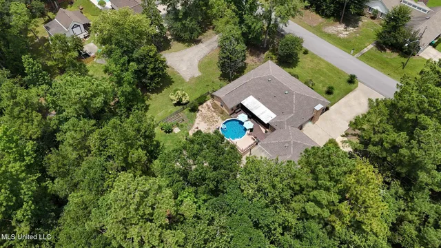 $329,900 | 8327 Kahala Drive, Diamondhead, MS 39525