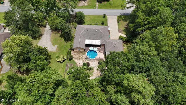 $329,900 | 8327 Kahala Drive, Diamondhead, MS 39525