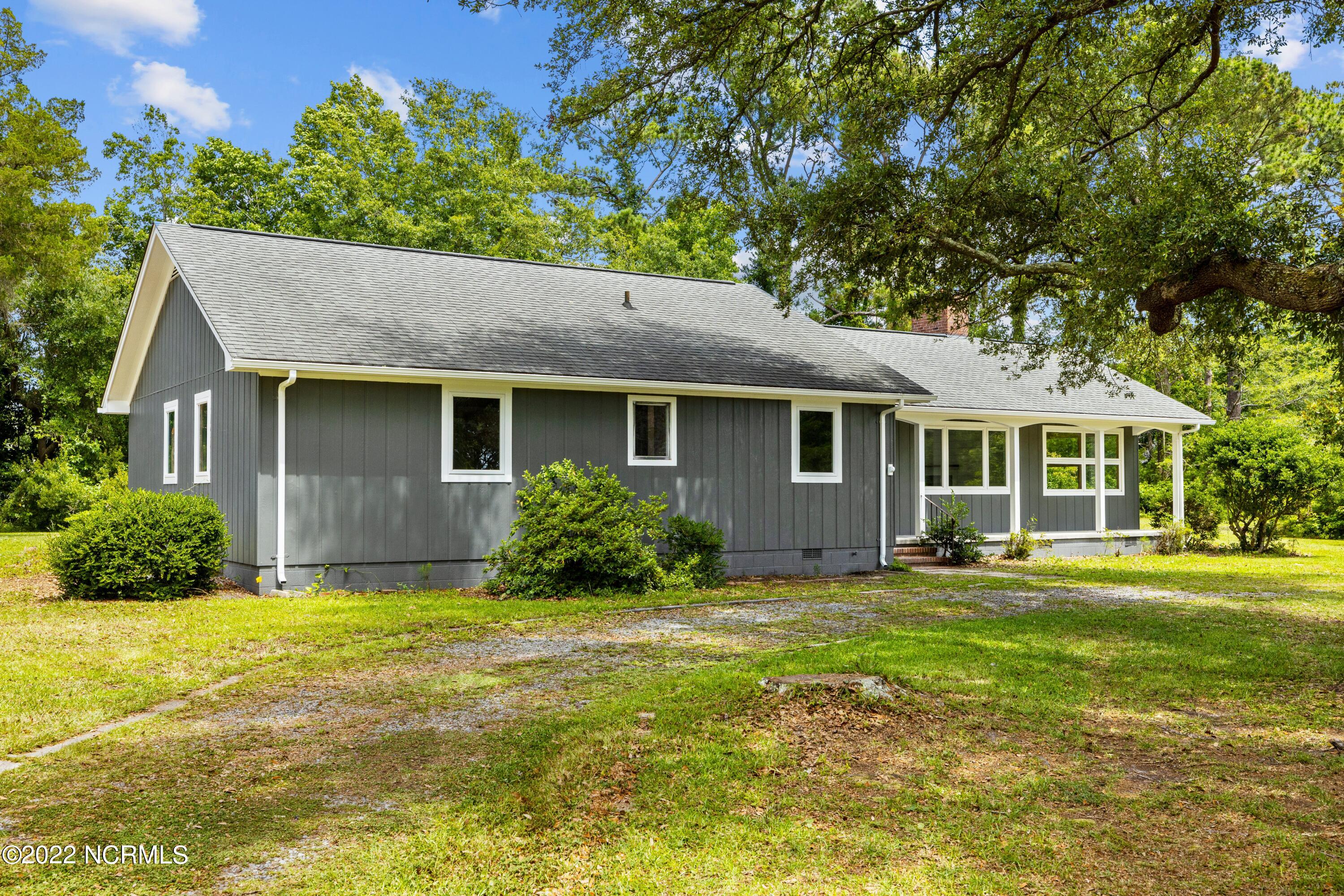 105 Ricky Lane Newport, NC 28570 - Photo 40 of 57 Front House