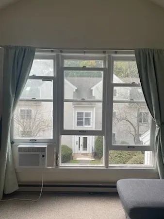$1,900 | 34 Salem Place, Unit 34, Amherst, MA 01002