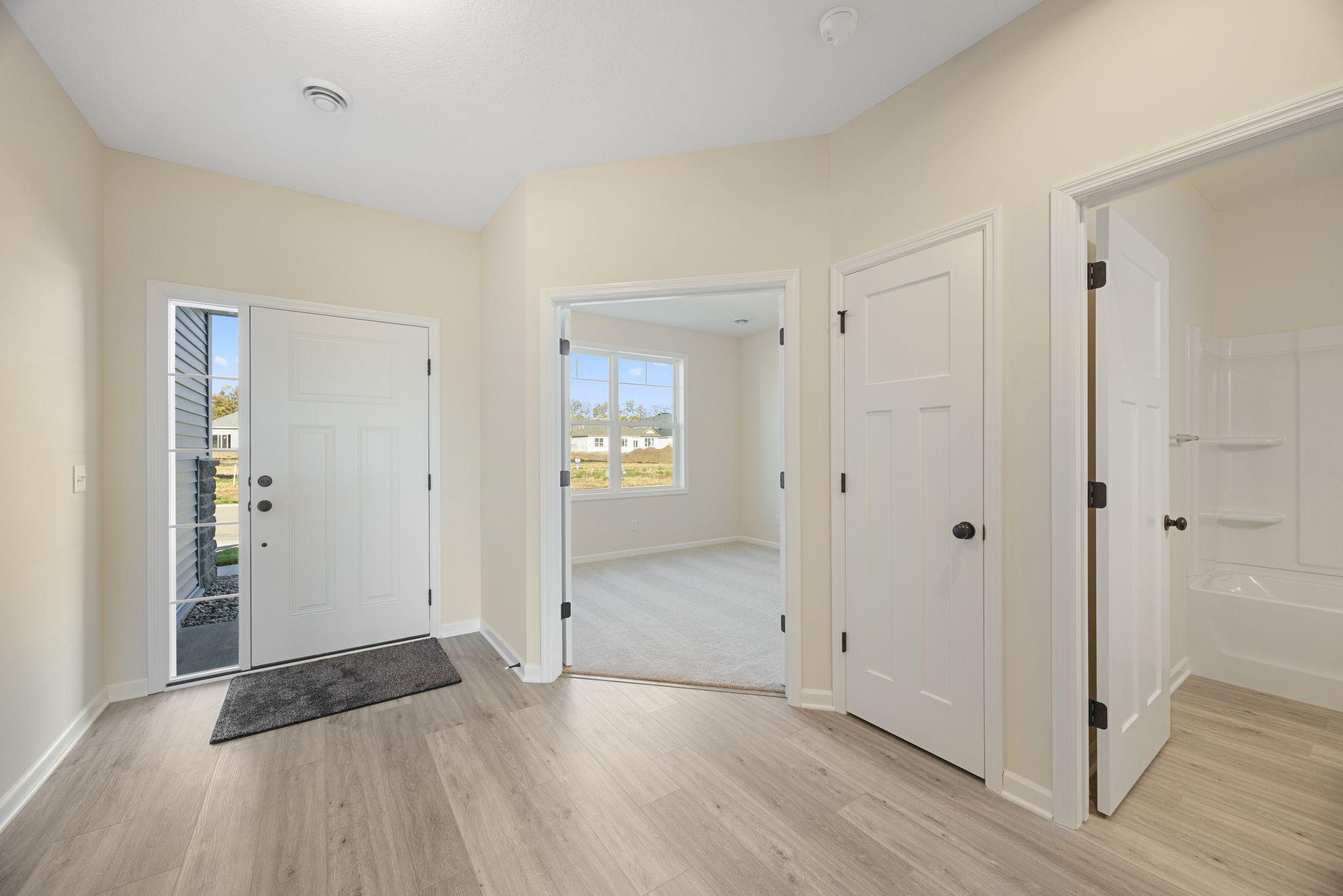 1813 Arrowhead Street Shakopee, MN 55379 - Photo 5 of 10