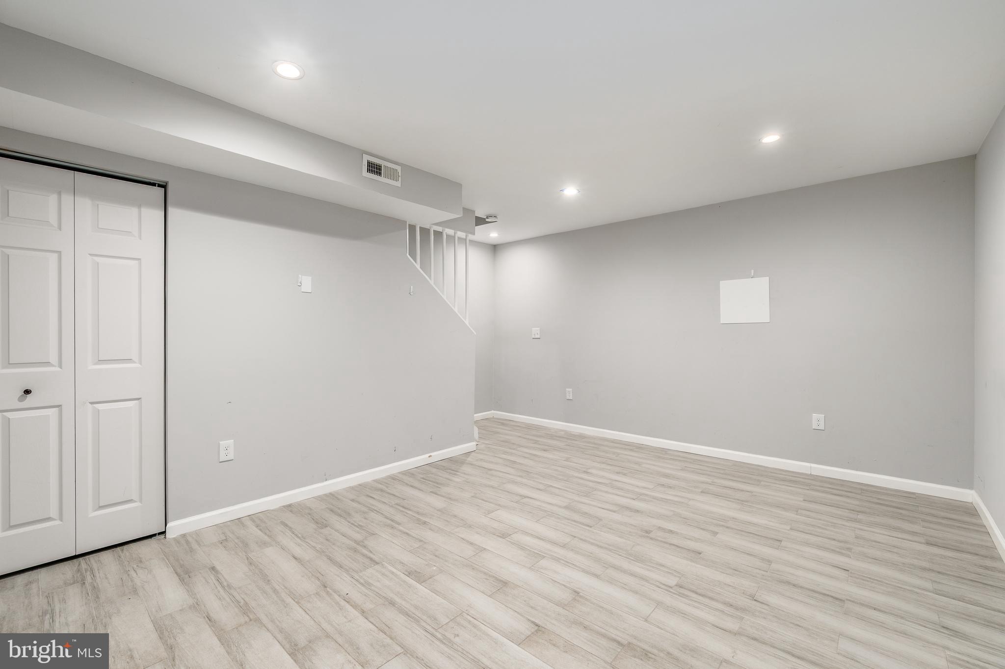 1248 Barnaby Terrace Southeast Washington, DC 20032 - Photo 19 of 32 Recreation Room