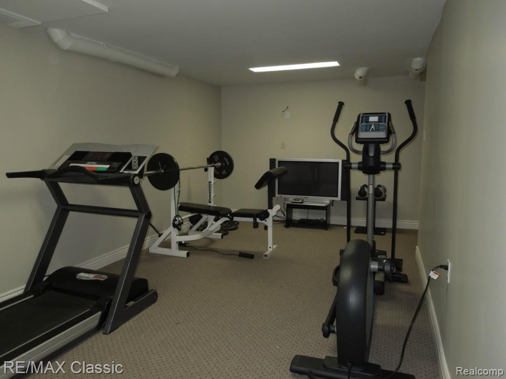 2760 Murfield Court Rochester, MI 48306 - Photo 48 of 55 Work Out Room
