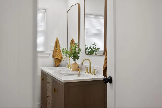 $790,000 | 2172 36th Street, Sacramento, CA 95817