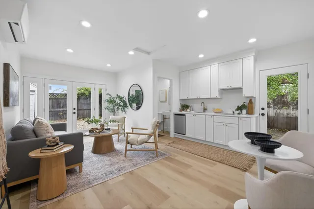 $790,000 | 2172 36th Street, Sacramento, CA 95817