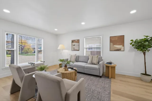 $790,000 | 2172 36th Street, Sacramento, CA 95817