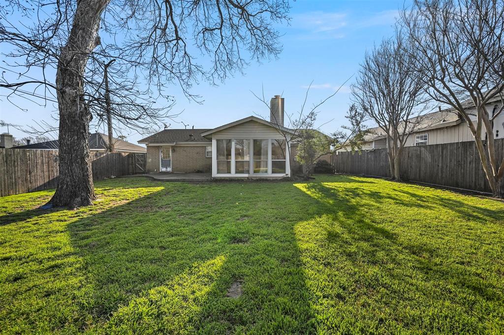 2018 South Center Street Arlington, TX 76010 - Photo 17 of 17
