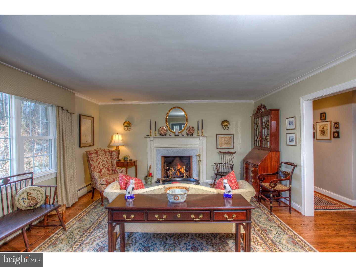 911 Newtown Road Devon, PA 19333 - Photo 7 of 24 Living Room