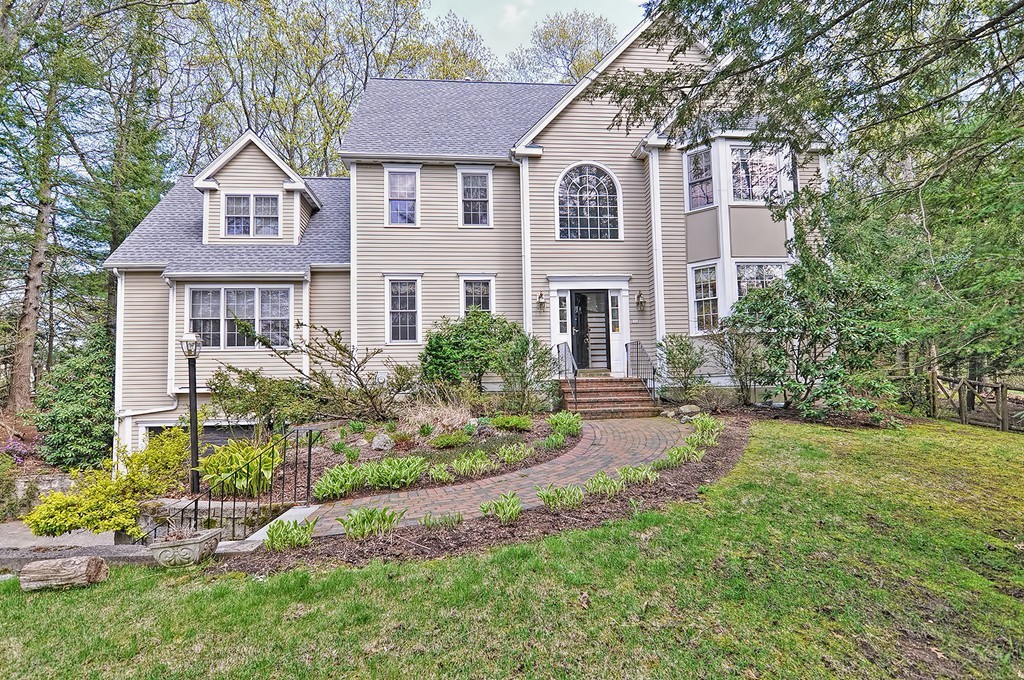 32 Eliot Hill Road Natick, MA 01760 - Photo 1 of 25 Gallery Image 1