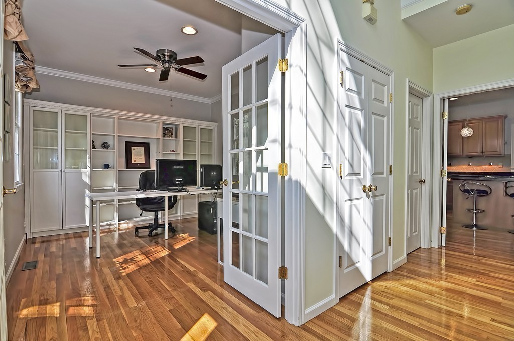 32 Eliot Hill Road Natick, MA 01760 - Photo 4 of 25 Gallery Image 4