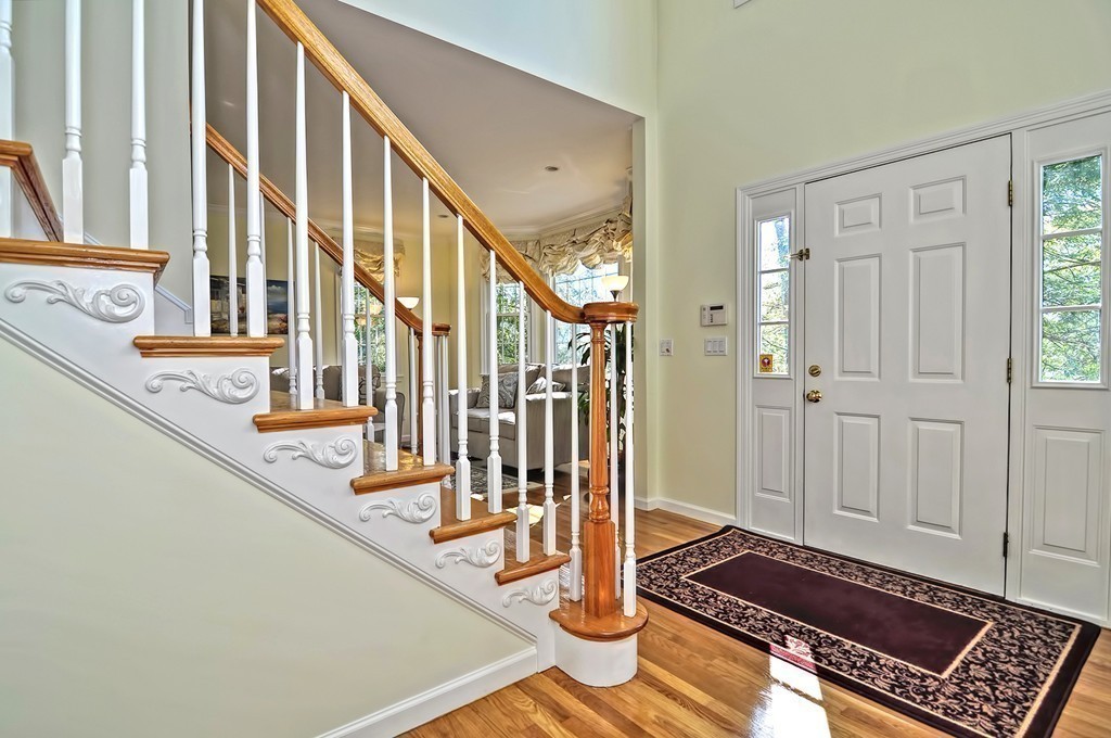 32 Eliot Hill Road Natick, MA 01760 - Photo 7 of 25 Gallery Image 7