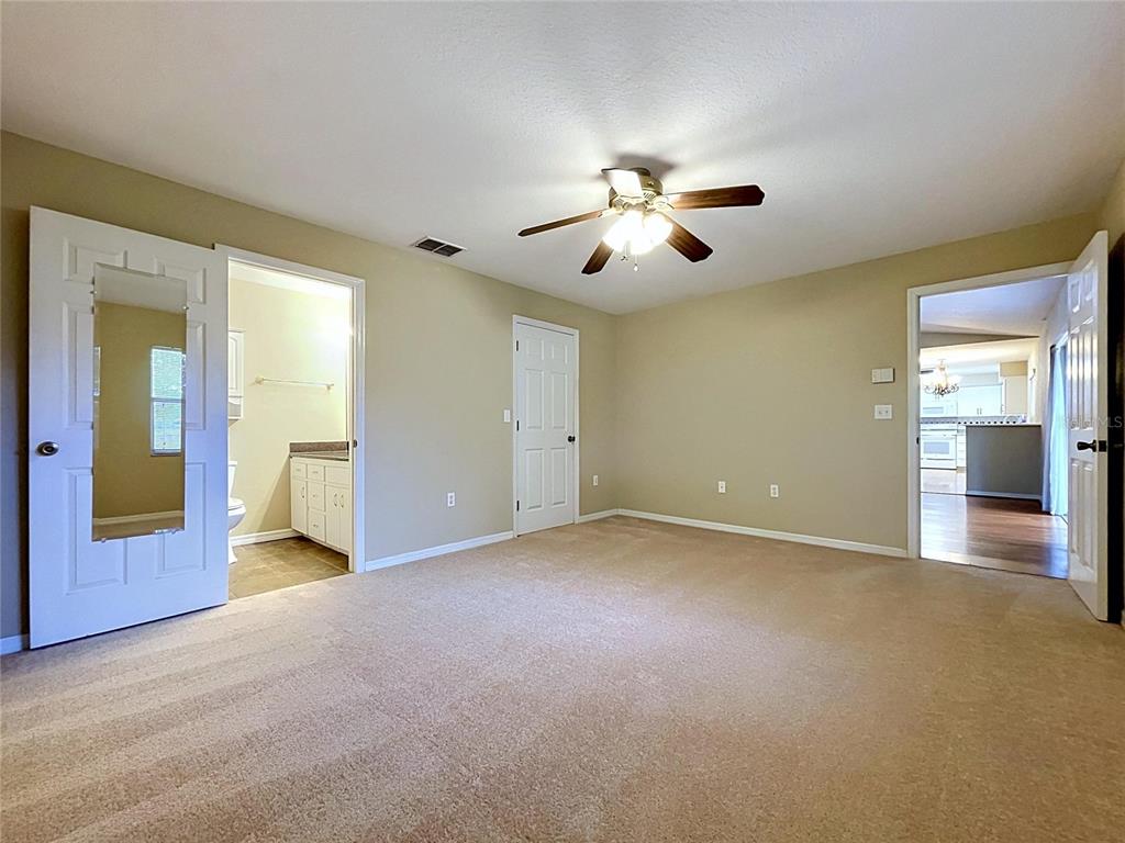 5709 Scott Lake Road Lakeland, FL 33813 - Photo 33 of 40