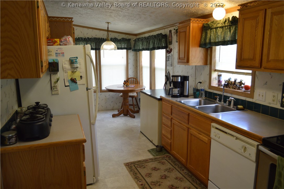 11313 Tribble Road Leon, WV 25123 - Photo 2 of 30 Gallery Image 2