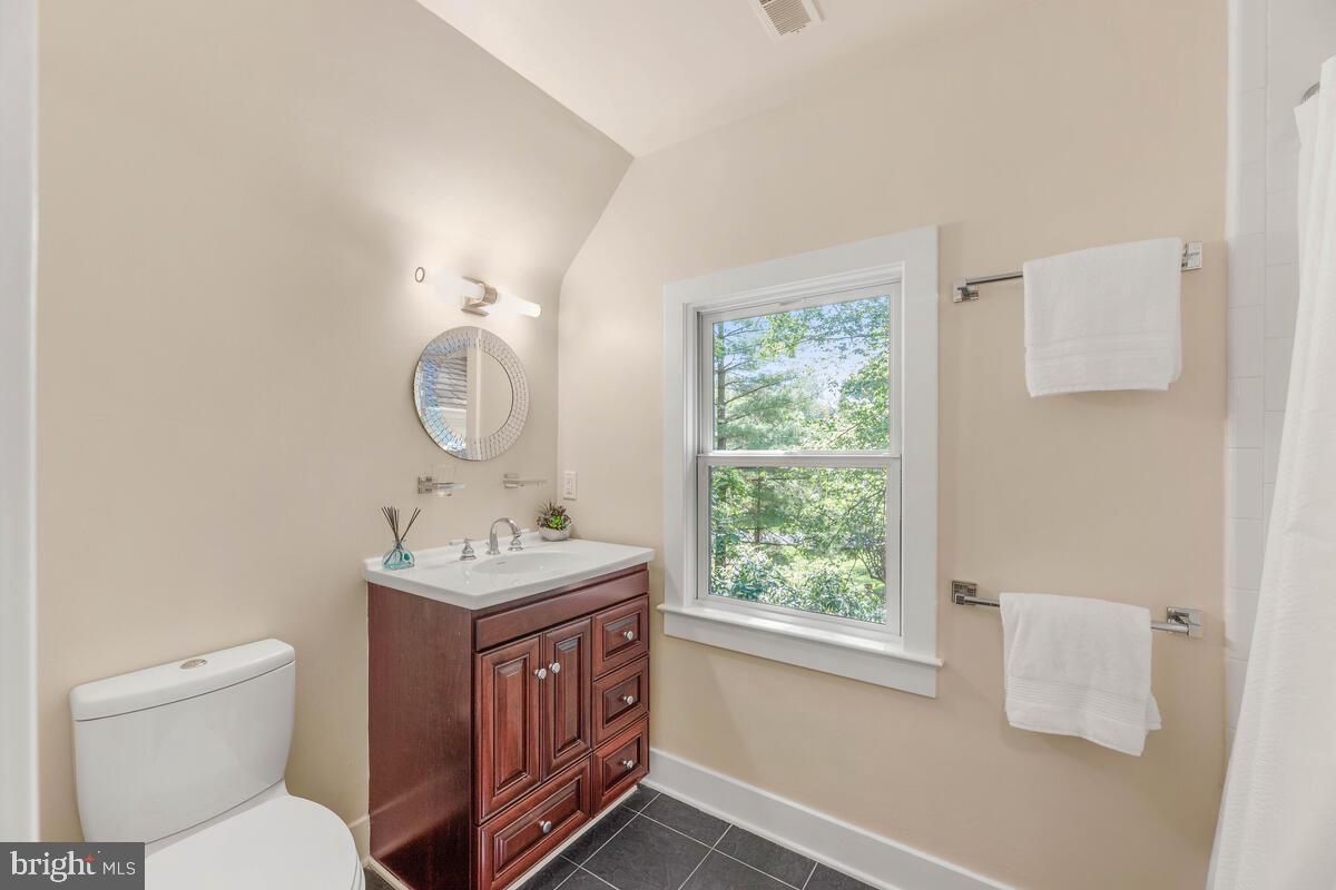 1207 Noyes Drive Silver Spring, MD 20910 - Photo 41 of 60