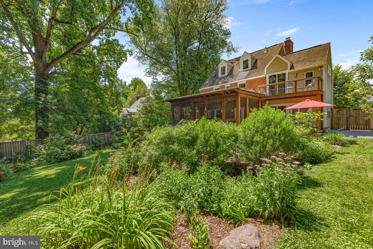 1207 Noyes Drive Silver Spring, MD 20910 - Photo 48 of 60