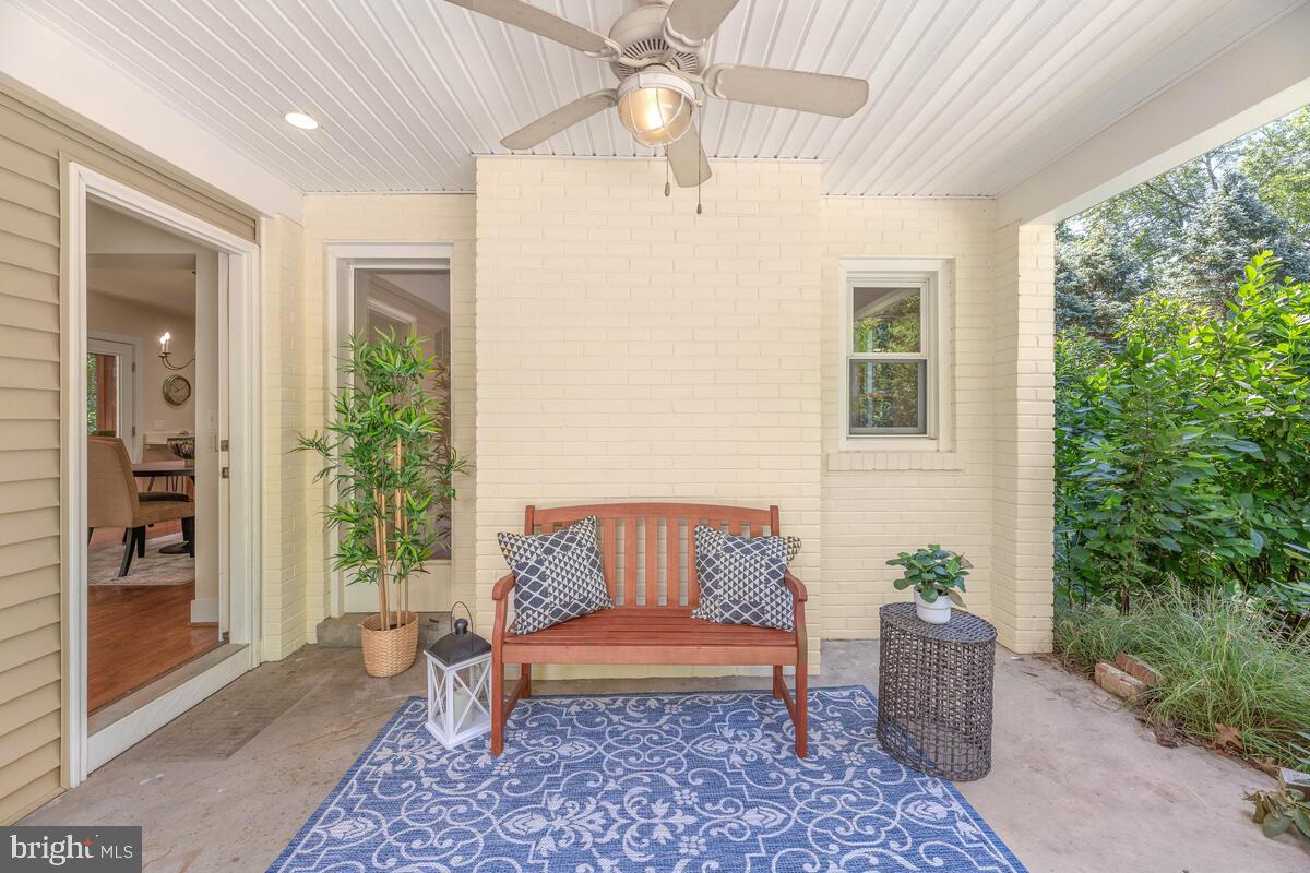 1207 Noyes Drive Silver Spring, MD 20910 - Photo 6 of 60