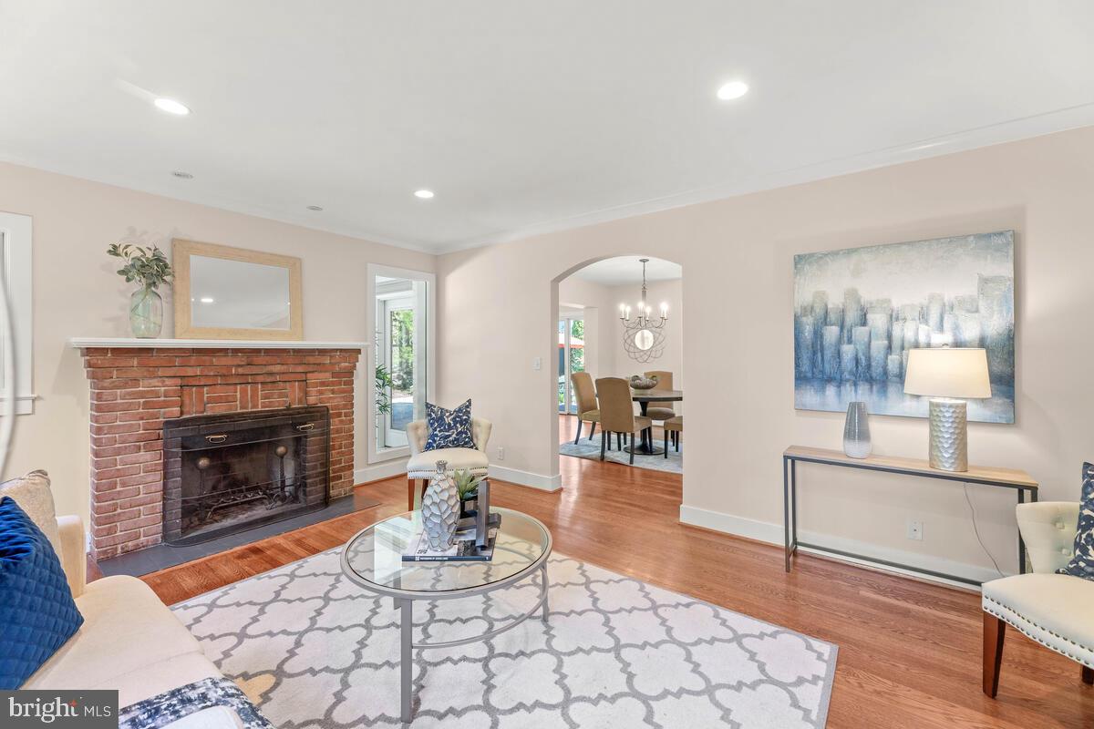 1207 Noyes Drive Silver Spring, MD 20910 - Photo 8 of 60